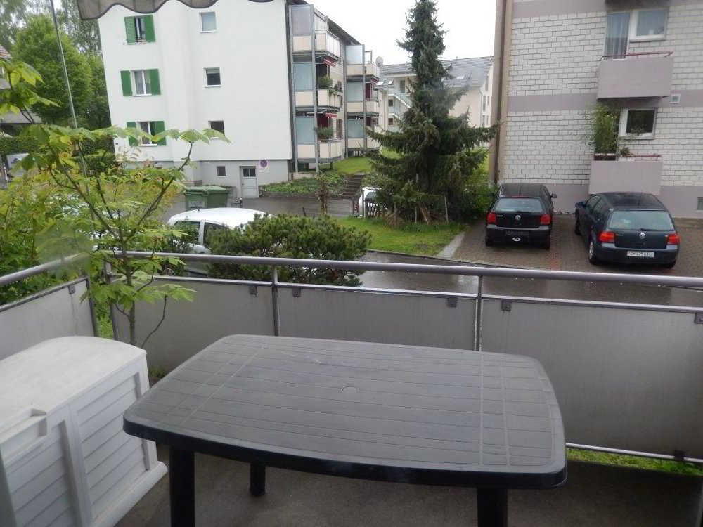 Appartamento di 3 locali in affitto a Bassersdorf - immagine 1/7