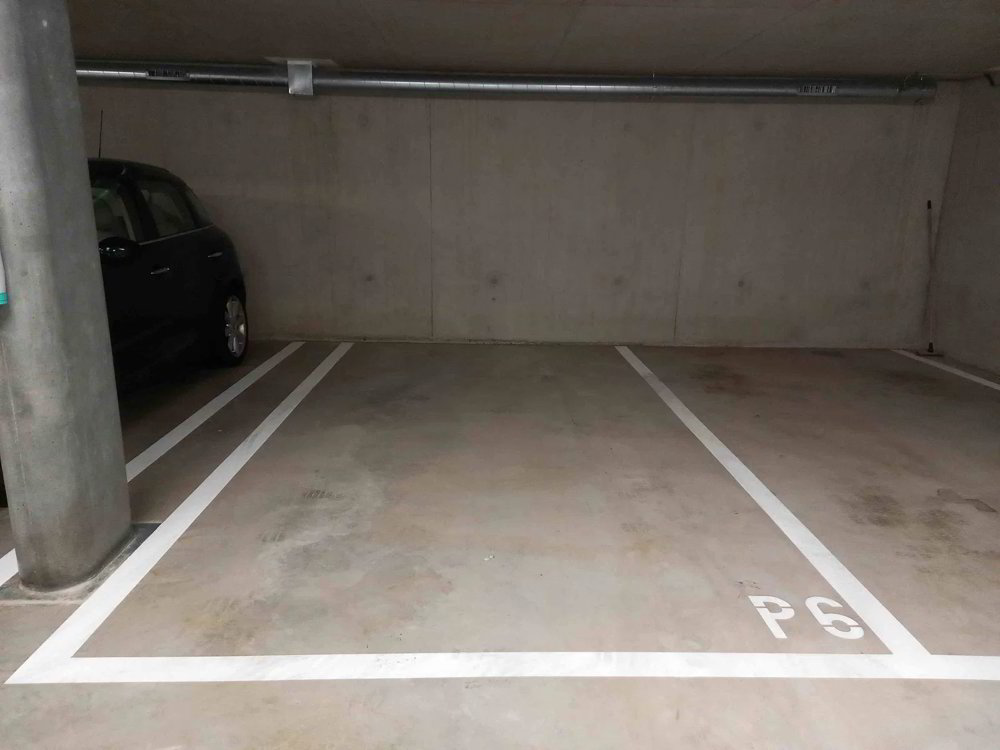 null Zimmer Parkplatz, Garage zu vermieten in Genf - Bild 1/1