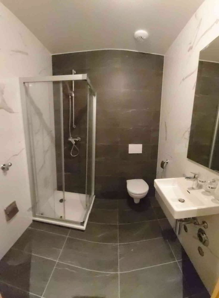 4 rooms Apartment for rent in Lausanne - image 1/1