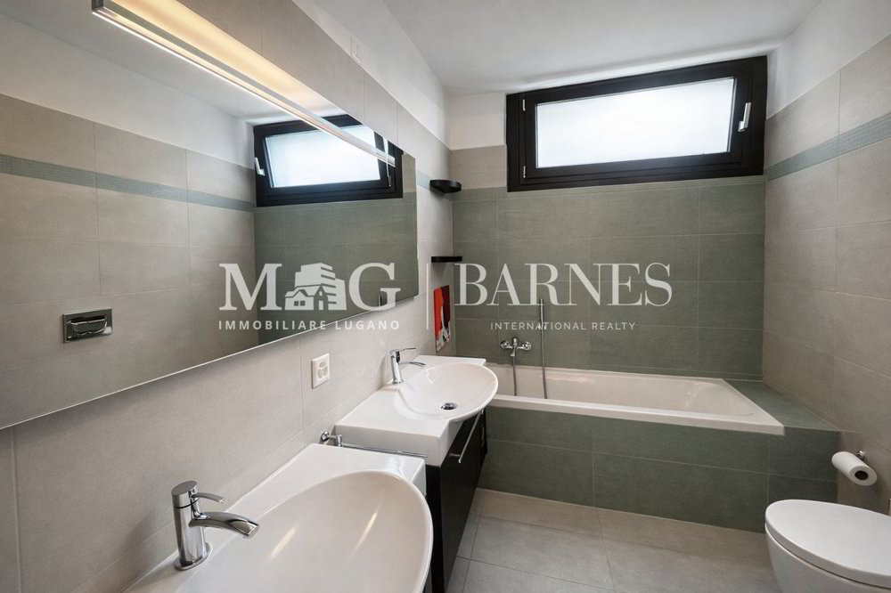 Appartement 4 pièces à acheter à Bissone - image 1/9