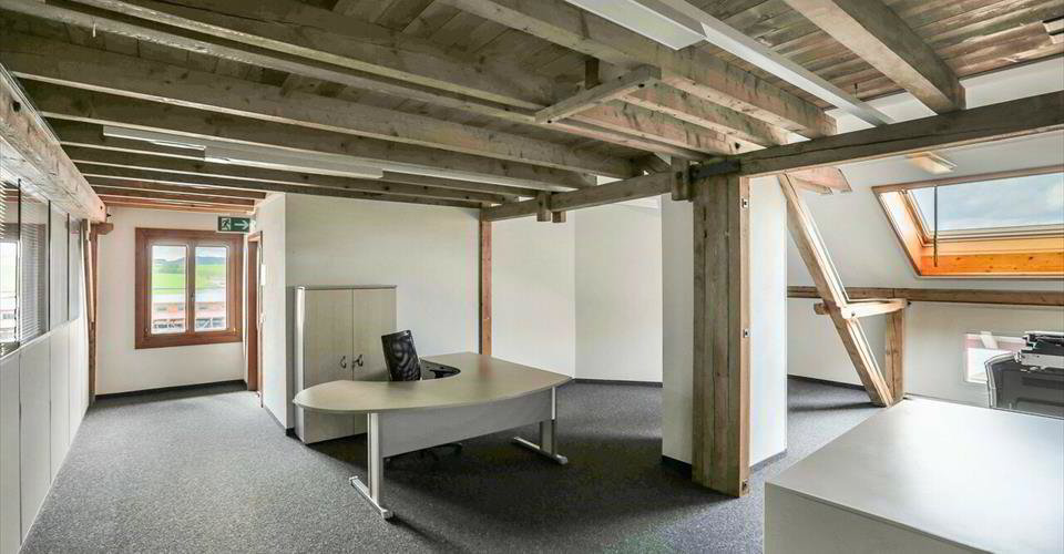null Zimmer Büro zu vermieten in Vaulruz - Bild 1/8