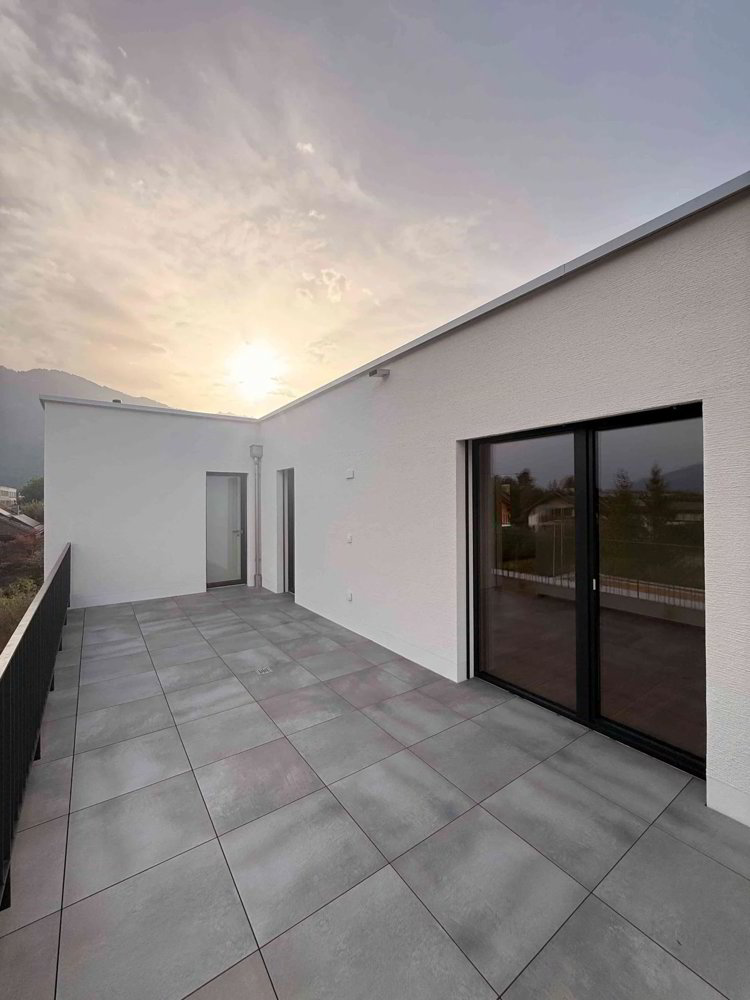 3.5 rooms Apartment to buy in Sevelen - image 1/13