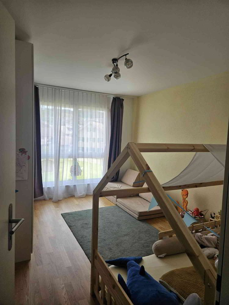 6 Zimmer Wohnung zum verkaufen in Jonschwil - Bild 1/13