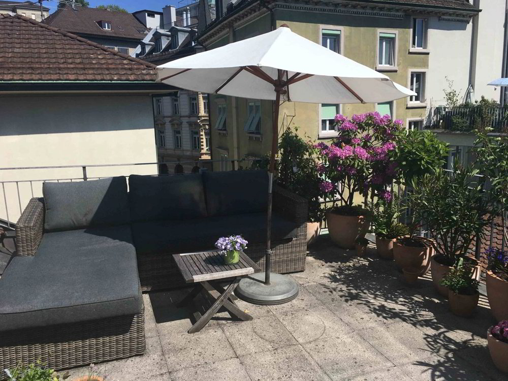 Appartamento di 2.5 locali in affitto a Zürich - immagine 1/11