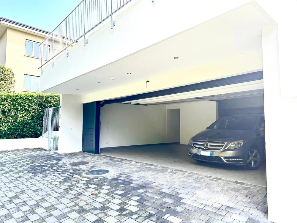 Casa di 6 locali in vendita a Breganzona - immagine 1/10