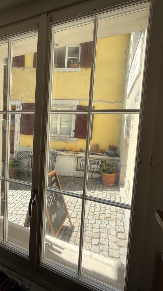 Commercial to rent in Zürich - Mehr