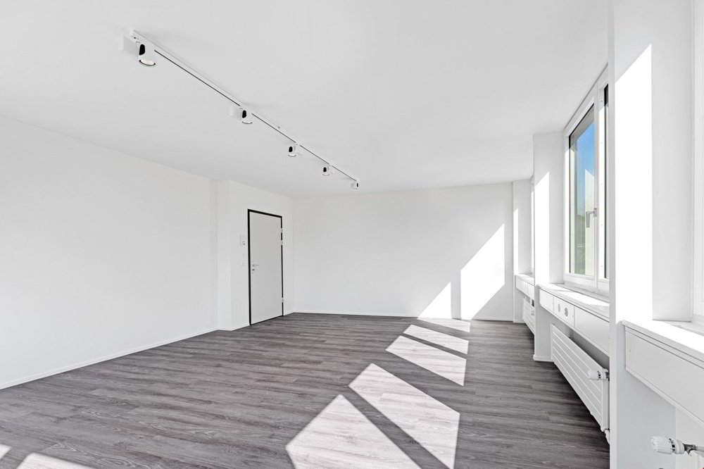 Viel Platz für Ihr Business im Zentrum Witikon - Ansicht 3
