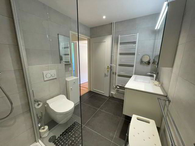 5 rooms Apartment to buy in Onex - image 1/5