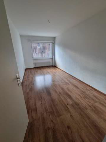 Appartamento di 4.5 locali in affitto a Schwadernau - immagine 1/6