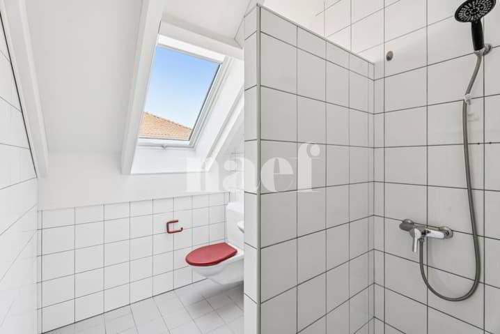 5.5 Zimmer Wohnung zu vermieten in Couvet - Bild 1/10