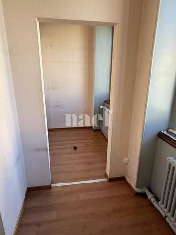 null rooms Office & Commercial for rent in La Chaux-de-Fonds - image 1/7