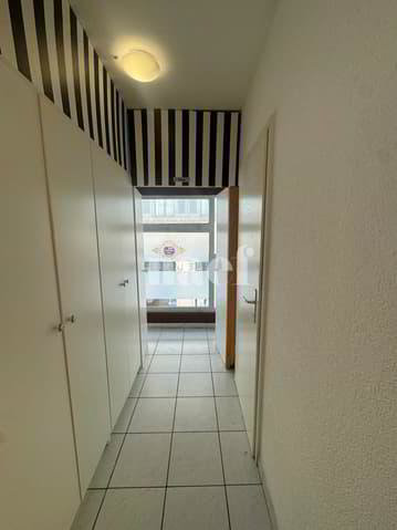 Bureau & Commerce null pièces à louer à Neuchâtel - image 1/6
