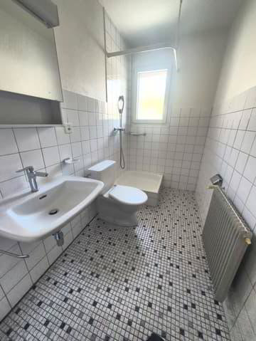 3.5 rooms Apartment for rent in Sion - image 1/13