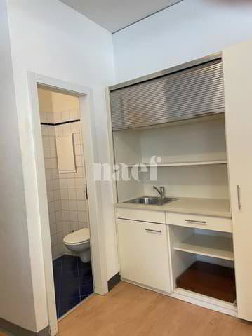 null Zimmer Büro zu vermieten in Neuchâtel - Bild 1/7