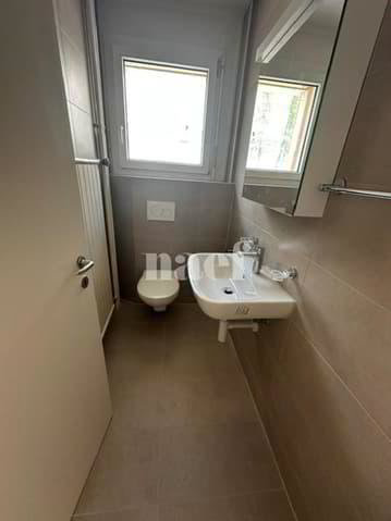 2 rooms Apartment for rent in La Chaux-de-Fonds - image 1/7