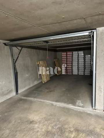 Parcheggio, garage di null locali in affitto a Veyrier - immagine 1/1