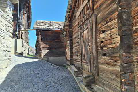 null rooms Office & Commercial to buy in Zermatt - image 1/1