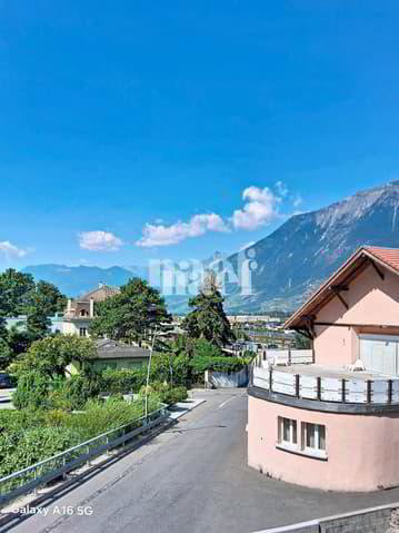 2.5 rooms Apartment for rent in Saxon - image 1/8