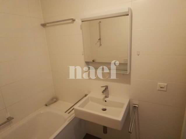 4 Zimmer Wohnung zu vermieten in Onex - Bild 1/7