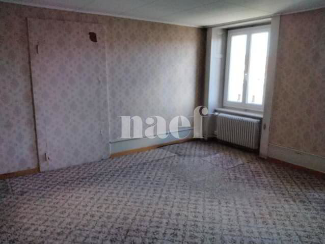 Appartement 3.5 pièces à louer à La Chaux-de-Fonds - image 1/10