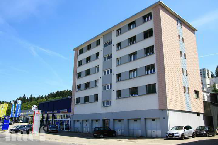 3 rooms Apartment for rent in La Chaux-de-Fonds - image 1/8