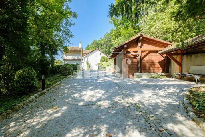 8 Zimmer Haus zu vermieten in Mont-sur-Rolle - Bild 1/13