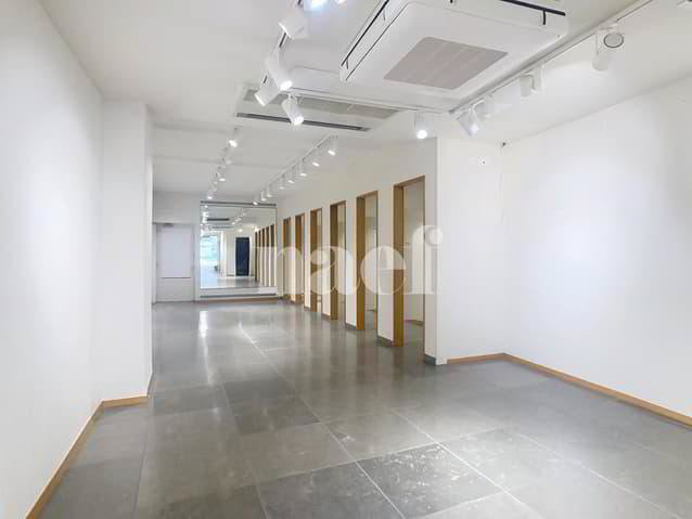 null rooms Office & Commercial for rent in Yverdon-les-Bains - image 1/2