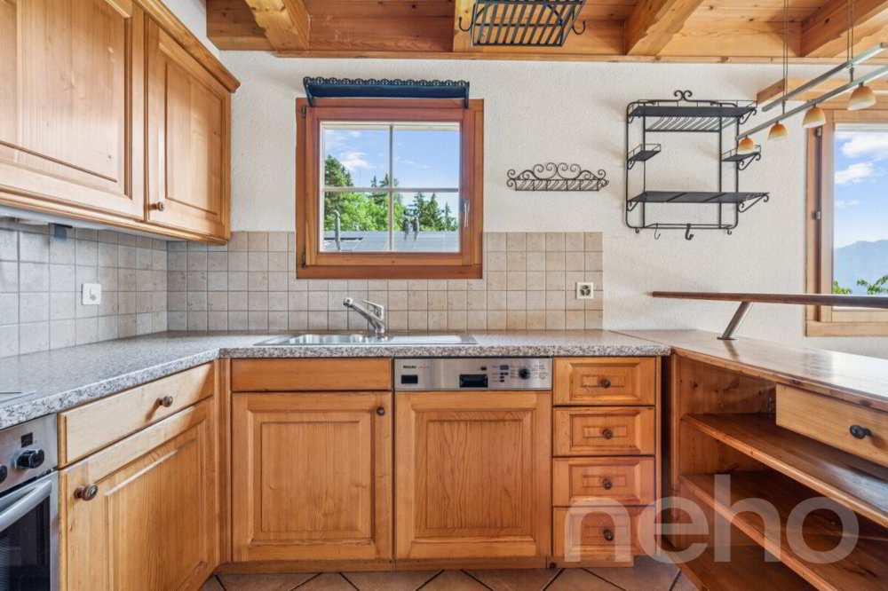 5.5 rooms House to buy in Arbaz - image 1/12