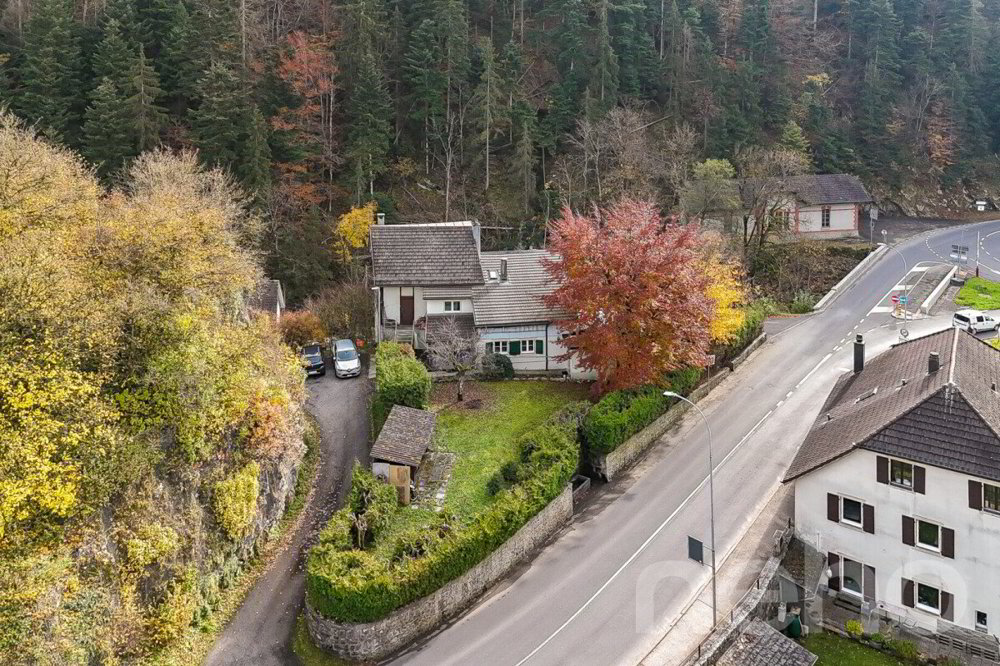 10 Zimmer Haus zum verkaufen in Valangin - Bild 1/12