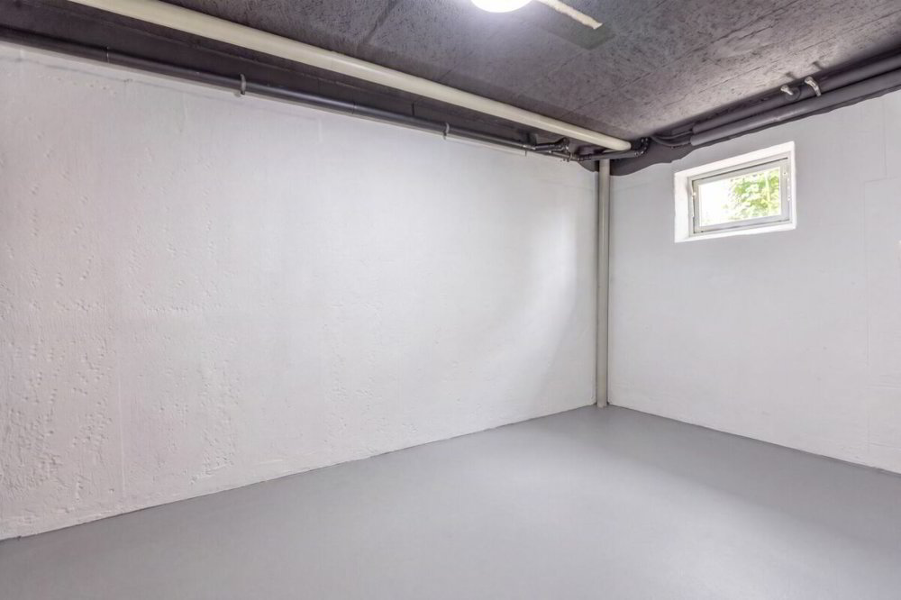 5 rooms Apartment to buy in Turbenthal - image 1/13