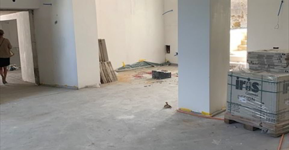 null rooms Office & Commercial for rent in Perroy - image 1/4
