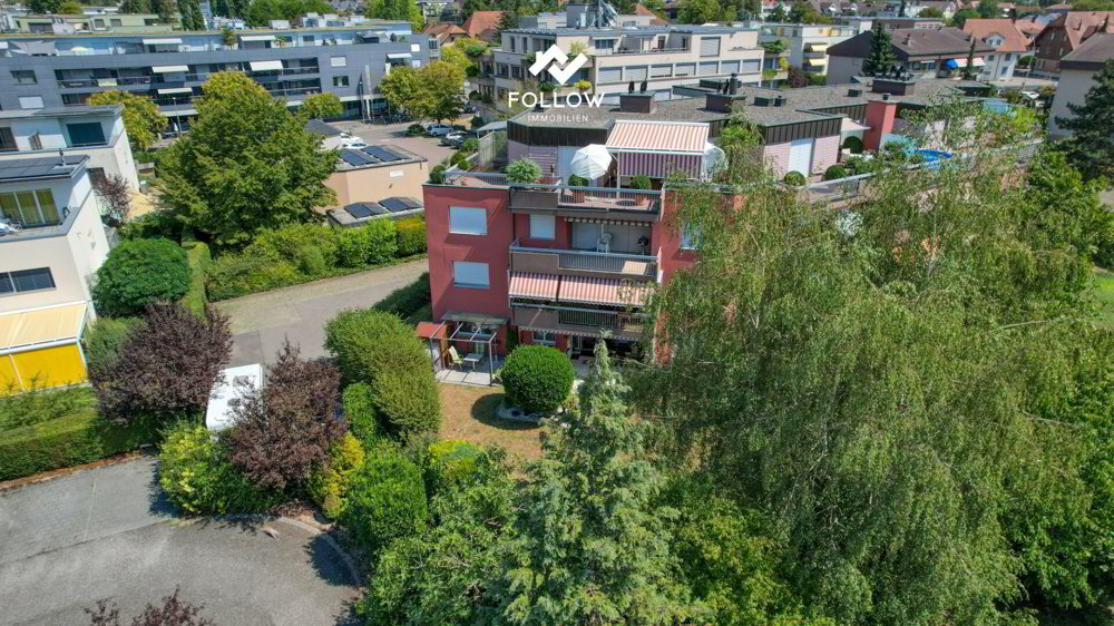 4.5 rooms Apartment to buy in Lyss - image 1/12