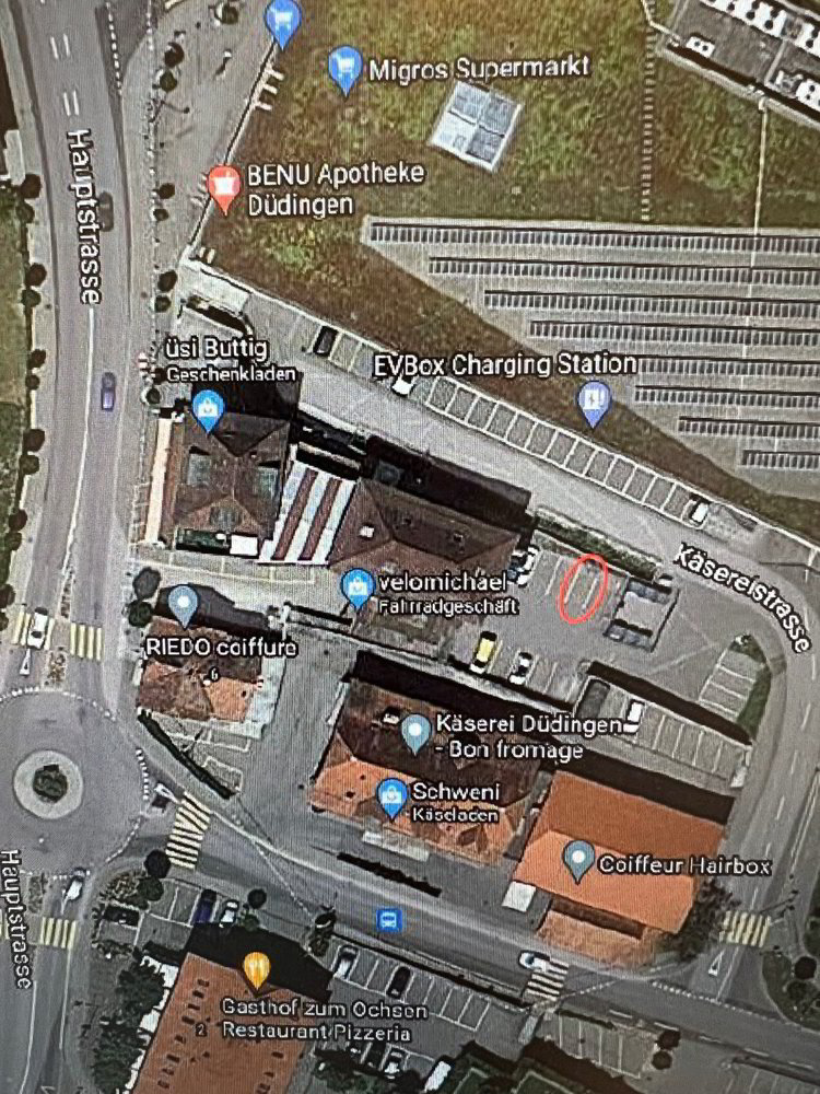 Parking, garage null pièces à louer à Guin - image 1/2