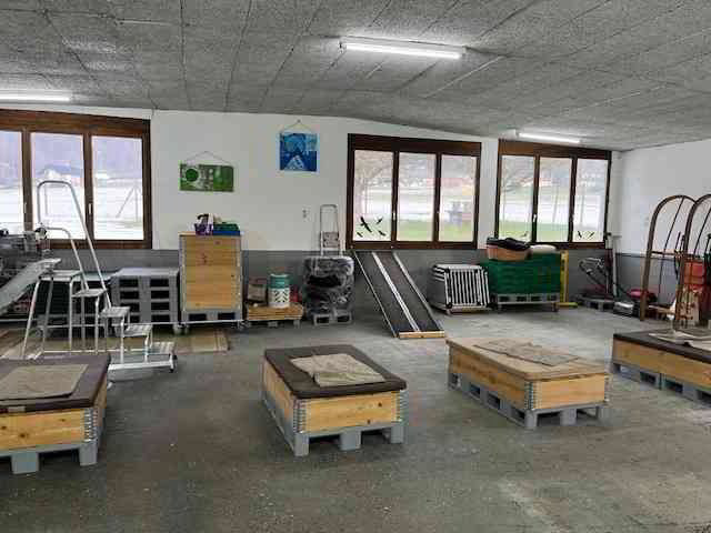 1 Zimmer Büro zu vermieten in Frümsen - Bild 1/5