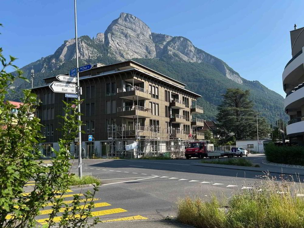 null Zimmer Parkplatz, Garage zu vermieten in Sargans - Bild 1/2