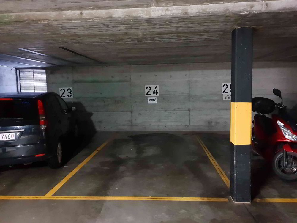 NEUCHATEL PLACE DE PARC dans GARAGE - Ansicht 3