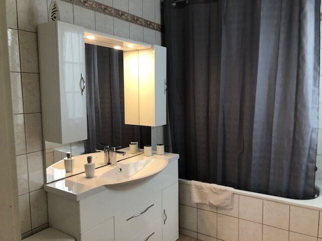 Appartement 2.5 pièces à louer à Montreux - image 1/9