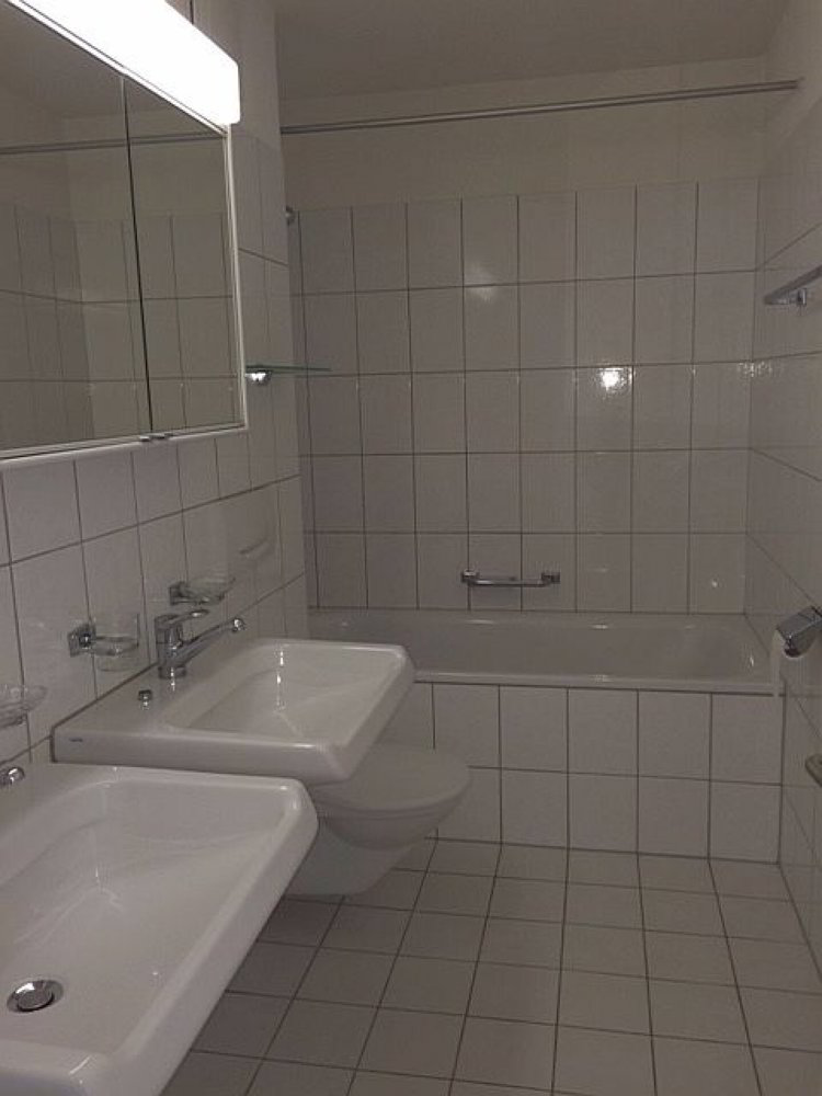 Wohnung – Adliswil - Mehr