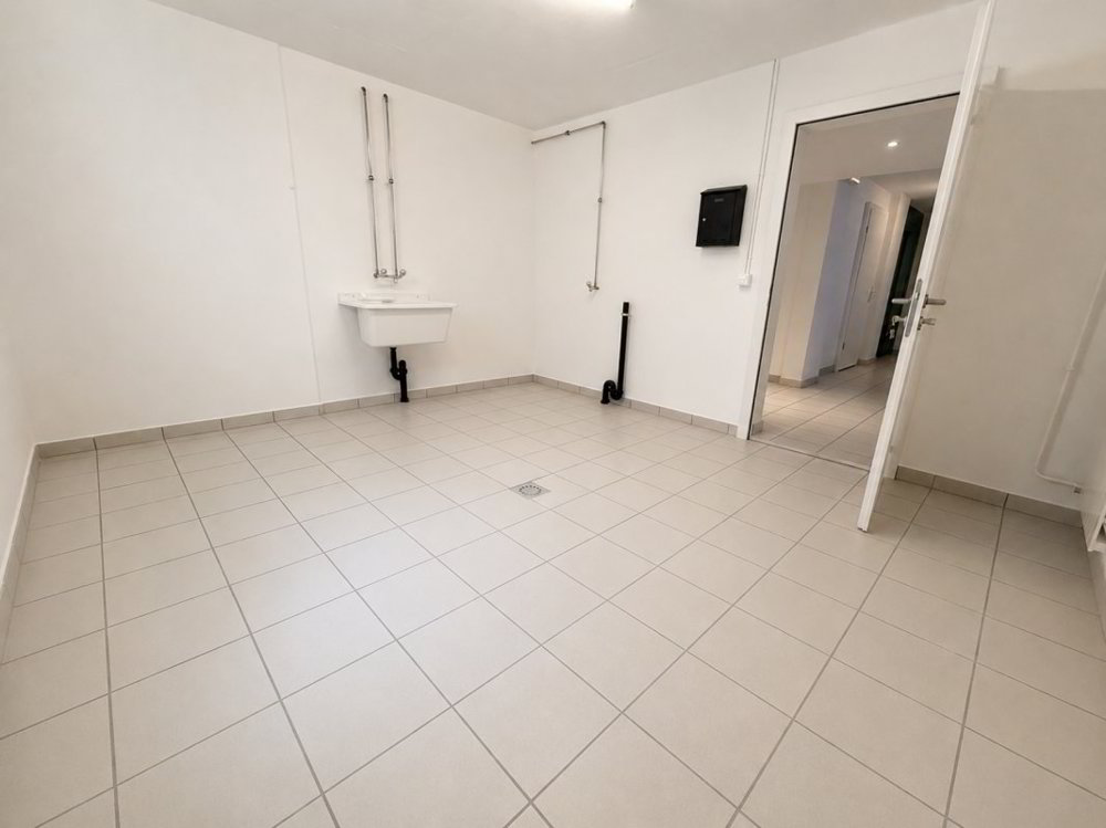 Local de 20 m² à Givisiez - Ansicht 4