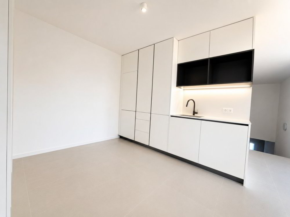 Verwaltung/Büro 4 Zimmer in Corcelles-près-Payerne