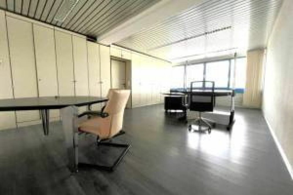 Verwaltung/Büro 1 Zimmer in Ried b. Kerzers - Ansicht 5