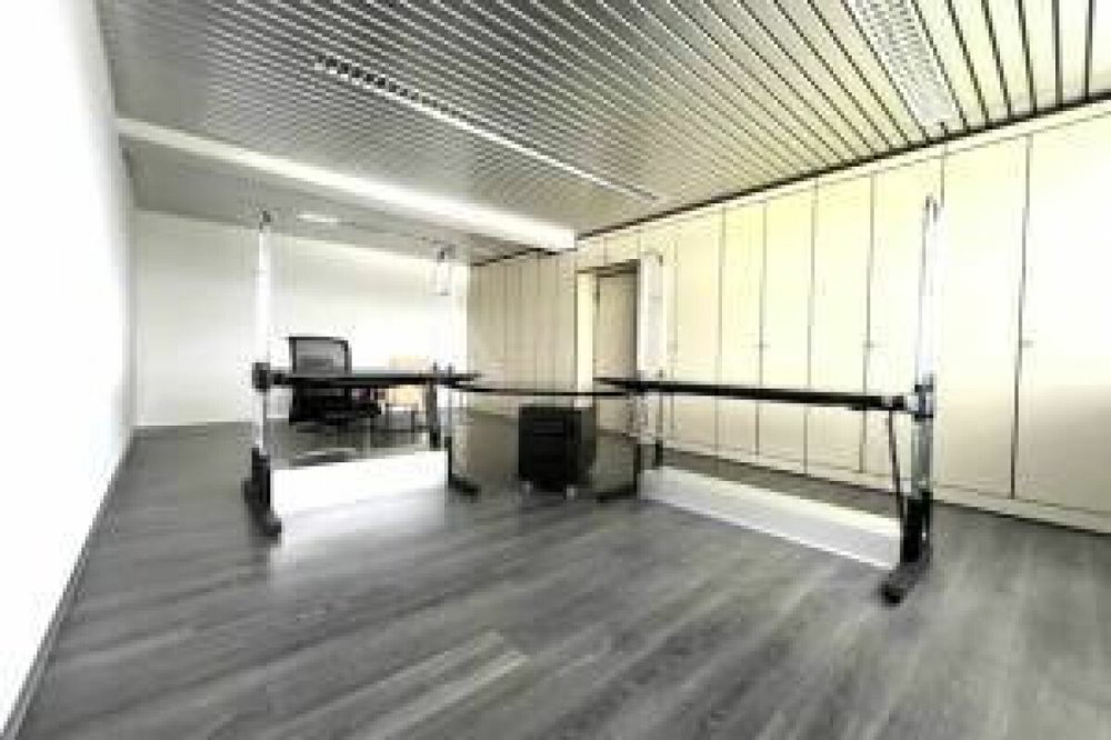 Verwaltung/Büro 1 Zimmer in Ried b. Kerzers - Mehr