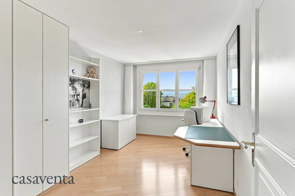 Maison 7 pièces à acheter à Uetikon am See - image 1/13