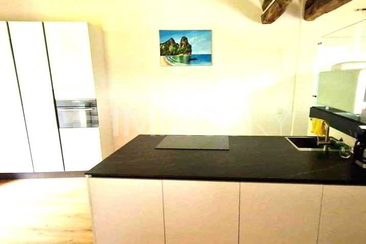 4 rooms House to buy in Miglieglia - image 1/5
