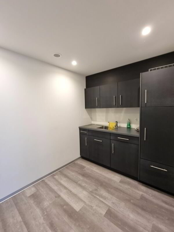 null rooms Office & Commercial for rent in Fully - image 1/5