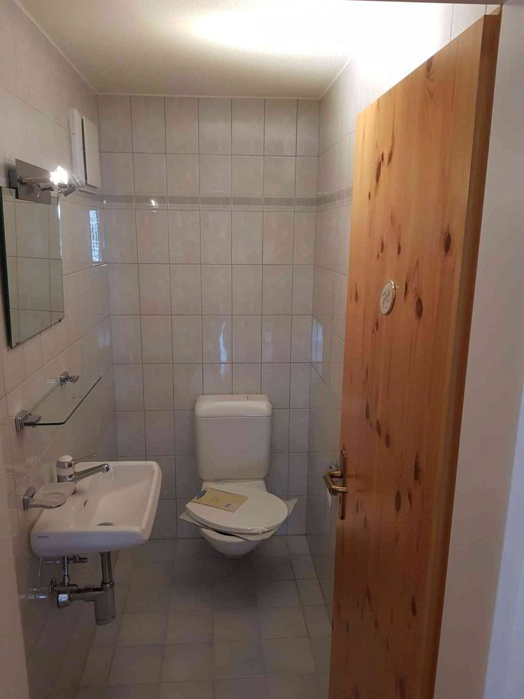 Appartement 4.5 pièces à louer à Mols - image 1/13