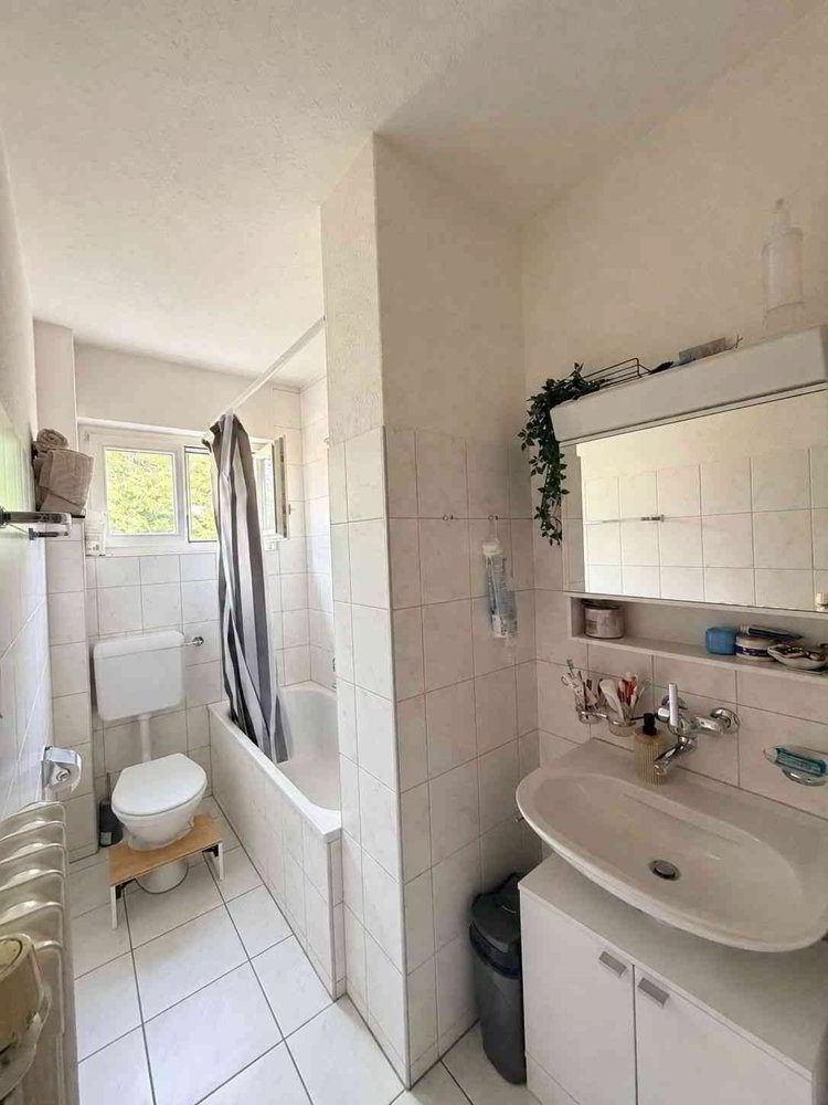 2 Zimmer Wohnung zu vermieten in Winterthour - Bild 1/5