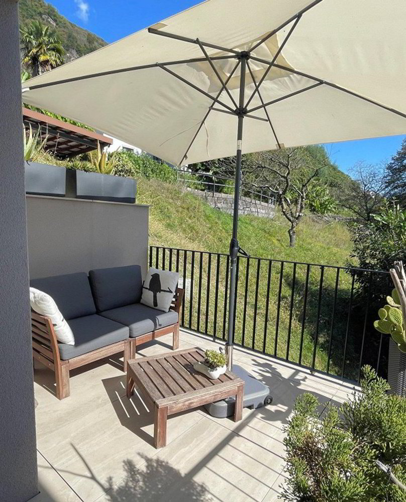 4.5 rooms Apartment to buy in Cugnasco - image 1/19