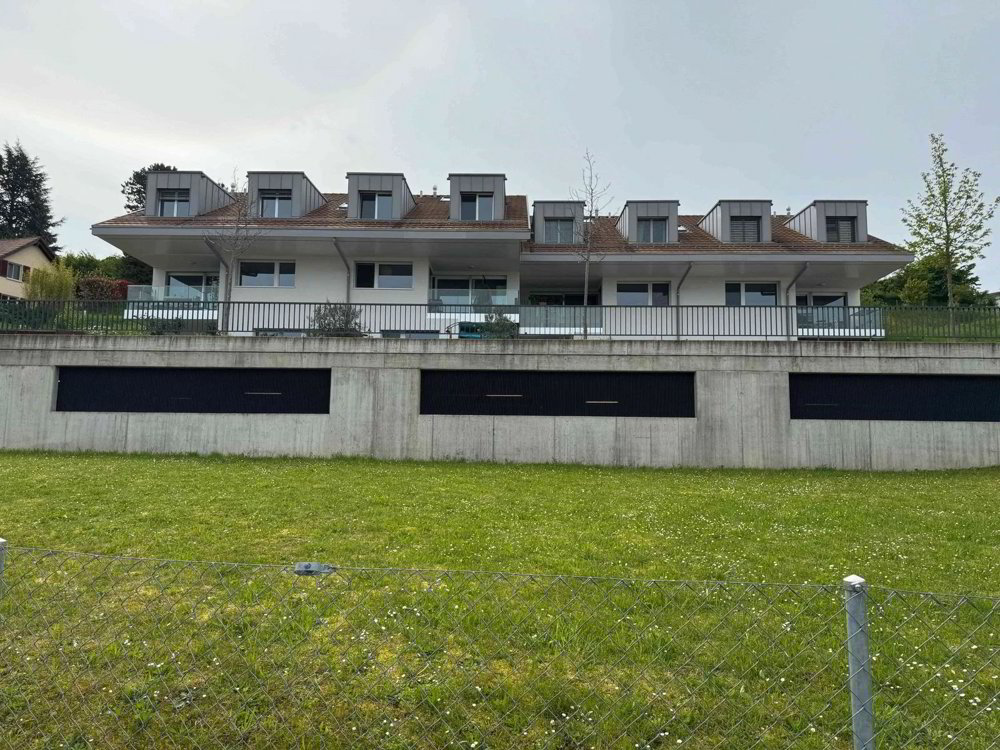 null Zimmer Parkplatz, Garage zu vermieten in Cheseaux-Noréaz - Bild 1/4