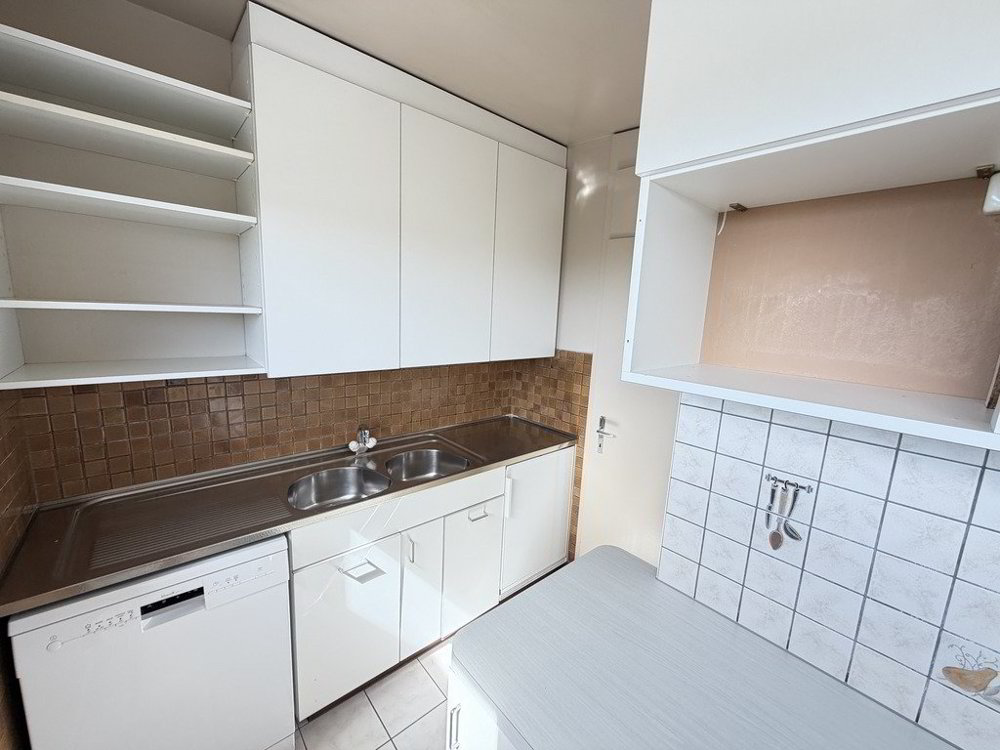Wohnung – La Chaux-de-Fonds, Région Montagnes - Mehr